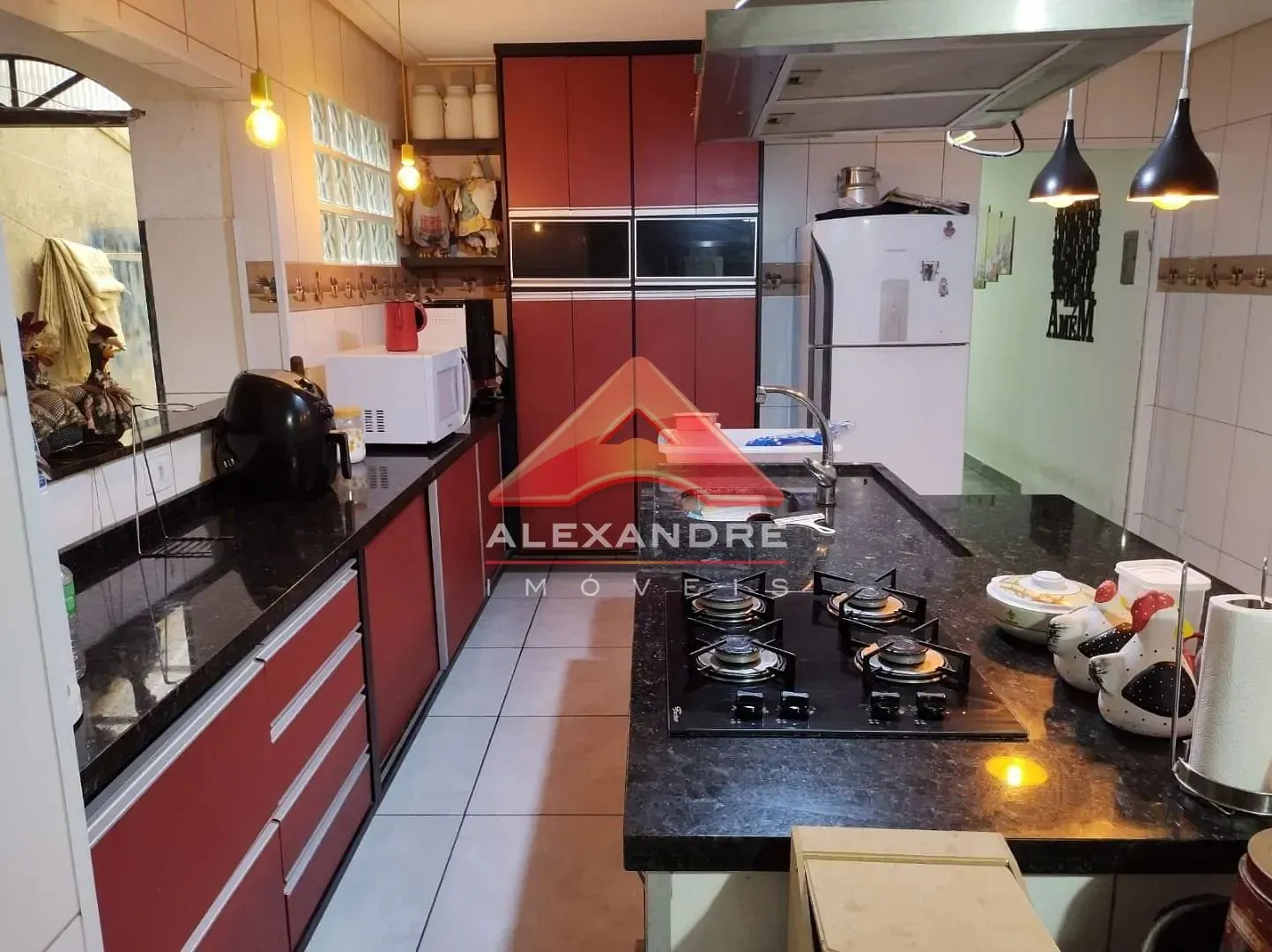 Casa, 3 quartos, 240 m² - Foto 2