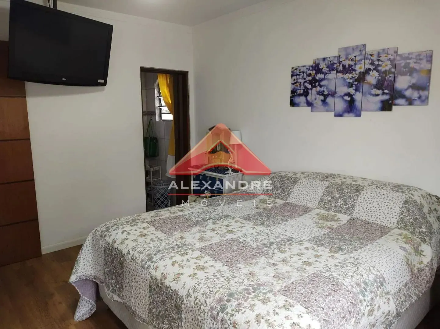 Casa, 3 quartos, 240 m² - Foto 13