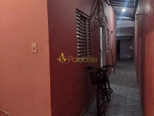 Casa com 125m² 1 quarto e 1 banheiro, à venda, no bairro Residencial Comercial Cidade Vista Alegre em Pindamonhangaba