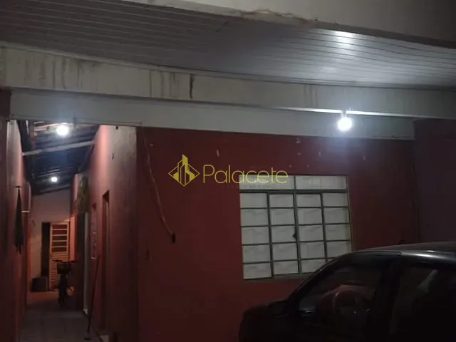 Casa com 125m² 1 quarto e 1 banheiro, à venda, no bairro Residencial Comercial Cidade Vista Alegre em Pindamonhangaba