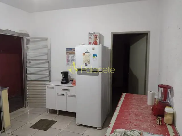 Casa com 125m² 1 quarto e 1 banheiro, à venda, no bairro Residencial Comercial Cidade Vista Alegre em Pindamonhangaba