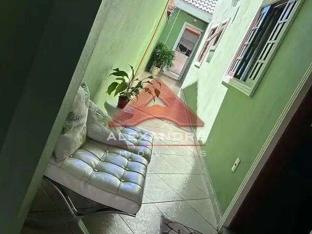 Casa com 125m² 3 quartos e 2 banheiros, à venda, no bairro Residencial Armando Moreira Righi em São José Dos Campos