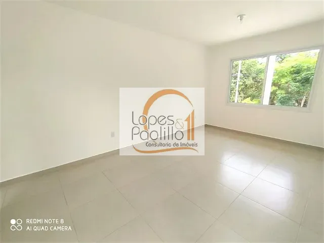 Casa com 125m² 2 quartos e 2 banheiros, à venda, no bairro Recreio Maristela em Atibaia