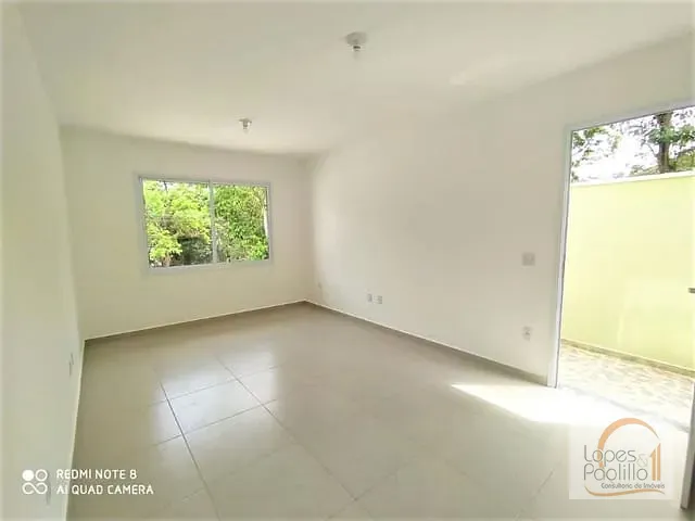 Casa com 125m² 2 quartos e 2 banheiros, à venda, no bairro Recreio Maristela em Atibaia