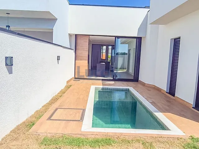 Casa com 330m² 3 quartos e 5 banheiros, para alugar, no bairro Residencial Santa Maria em Valinhos