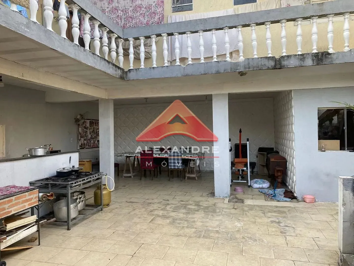 Casa, 4 quartos, 205 m² - Foto 2