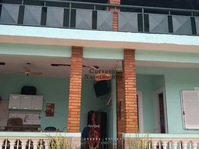 Casa com 376m² 3 quartos e 4 banheiros, à venda, no bairro Cidade Jardim em Jacareí
