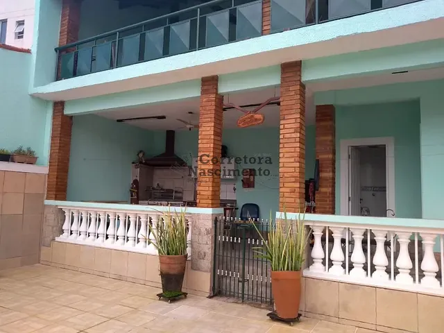 Casa com 376m² 3 quartos e 4 banheiros, à venda, no bairro Cidade Jardim em Jacareí