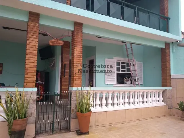 Casa com 376m² 3 quartos e 4 banheiros, à venda, no bairro Cidade Jardim em Jacareí
