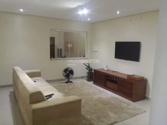 Casa com 250m² 2 quartos e 3 banheiros, à venda, no bairro Jardim Ipanema em Sorocaba