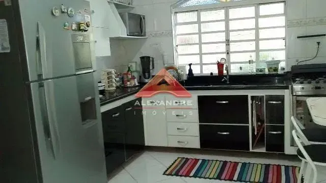 Casa, 3 quartos, 125 m² - Foto 2