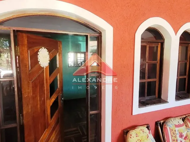 Casa com 160m² 5 quartos e 1 banheiro, à venda, no bairro Residencial Planalto em São José Dos Campos