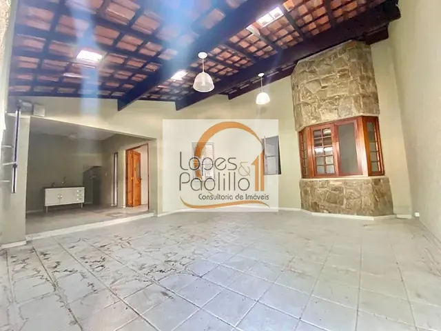 Casa com 400m² 2 quartos e 9 banheiros, à venda, no bairro Alvinópolis em Atibaia