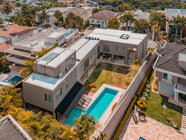 Casa com 1165m² 5 quartos e 10 banheiros, à venda, no bairro Tamboré em Santana de Parnaíba