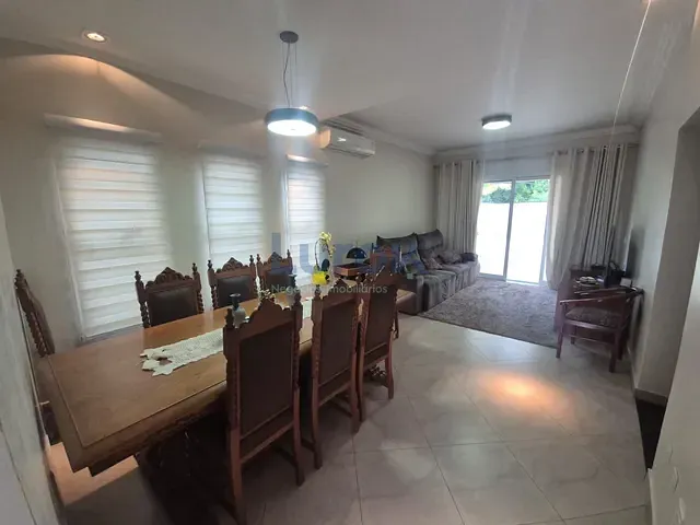 Casa com 330m² 3 quartos e 4 banheiros, à venda, no bairro Santa Cruz em Valinhos