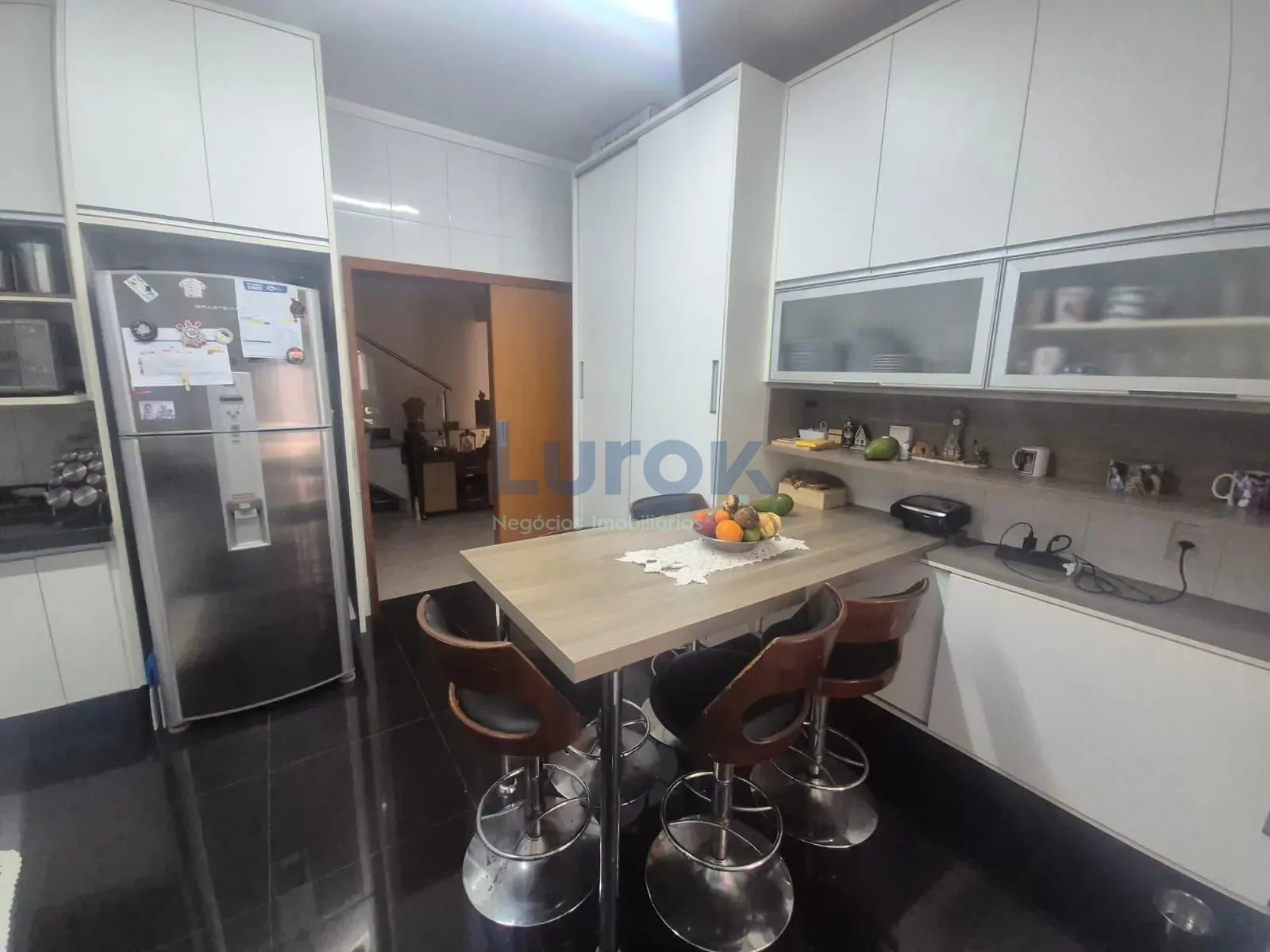 Casa, 3 quartos, 228 m² - Foto 8