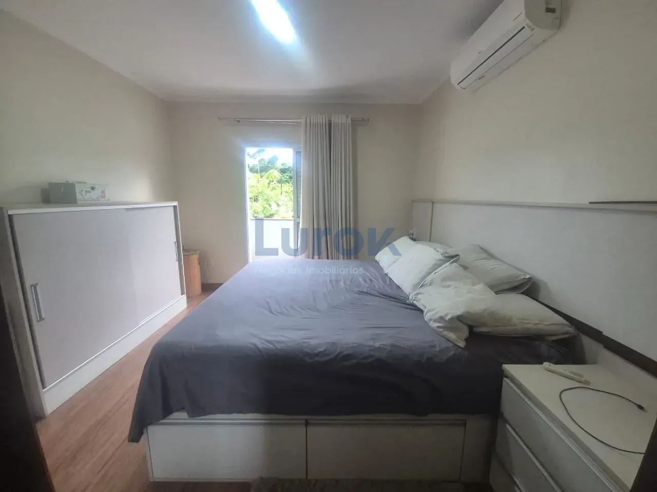 Casa, 3 quartos, 228 m² - Foto 24
