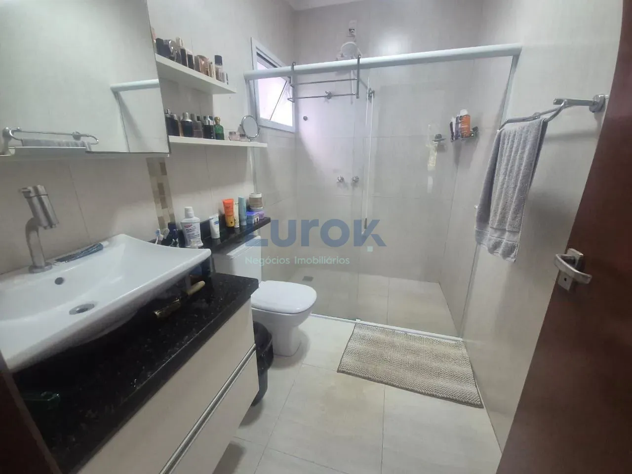 Casa, 3 quartos, 228 m² - Foto 28