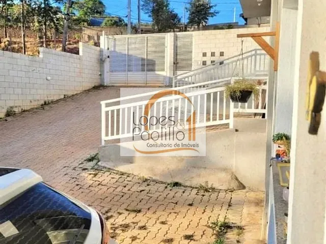 Casa com 123m² 2 quartos e 1 banheiro, à venda, no bairro Jardim Santo Antônio em Atibaia