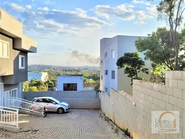 Casa com 123m² 2 quartos e 1 banheiro, à venda, no bairro Jardim Santo Antônio em Atibaia