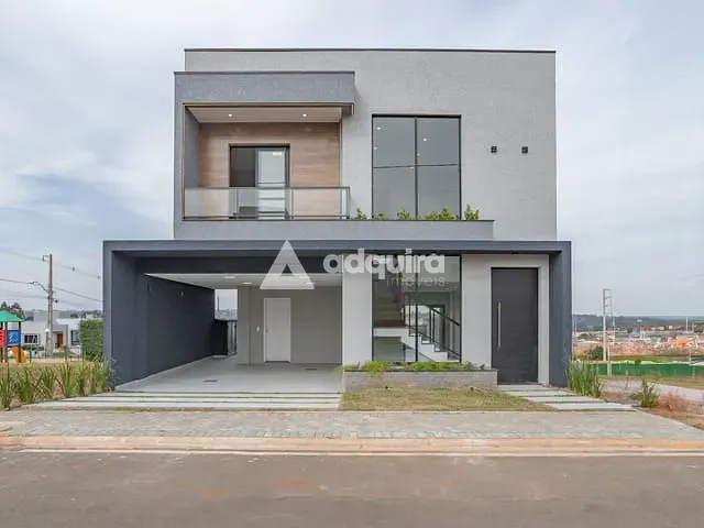 Casa com 200m² 3 quartos e 4 banheiros, à venda, no bairro Contorno em Ponta Grossa