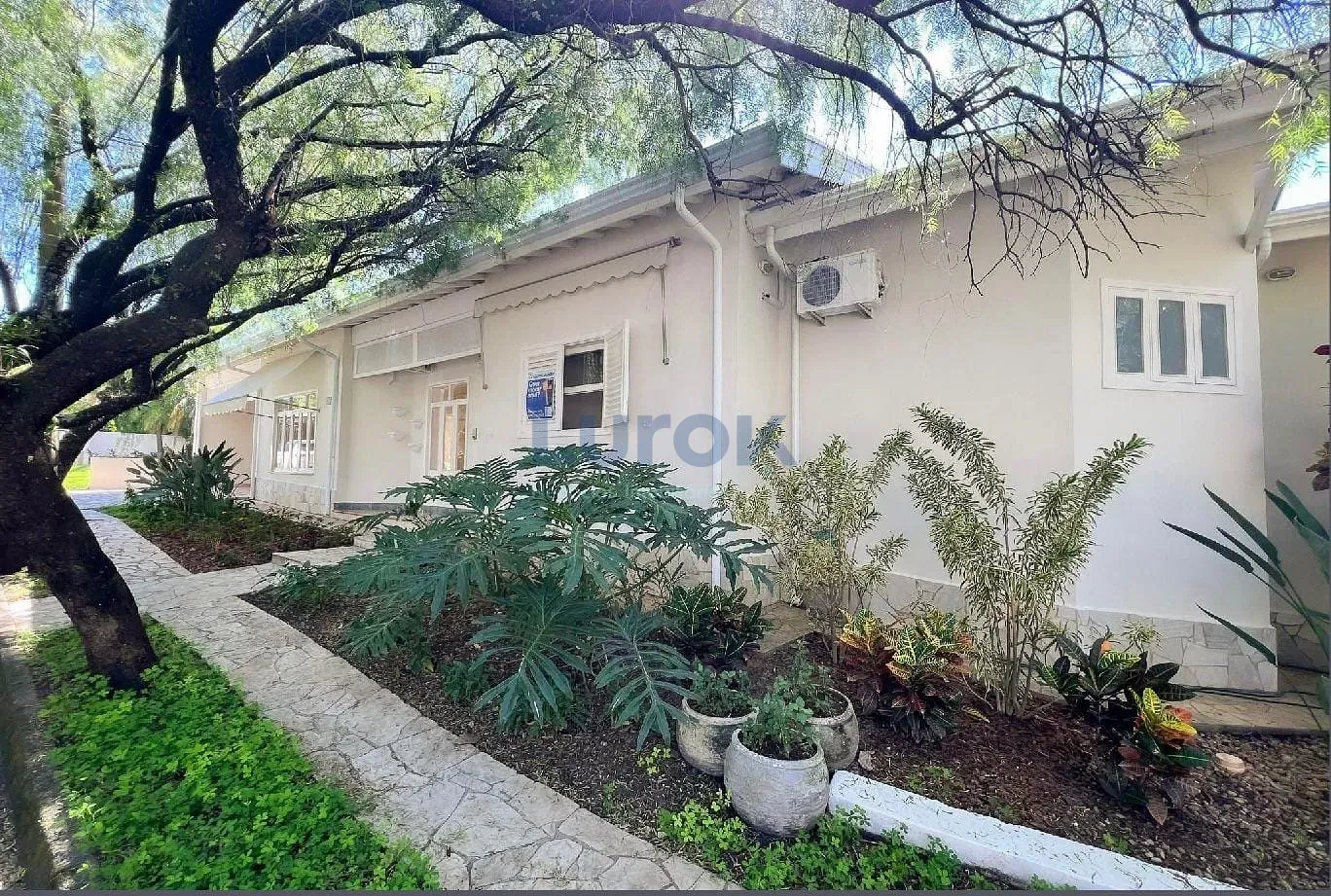 Casa, 3 quartos, 159 m² - Foto 2