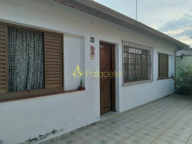 Casa com 357m² 3 quartos e 1 banheiro, à venda, no bairro Loteamento João Tamborindeguy Fernandes em Pindamonhangaba