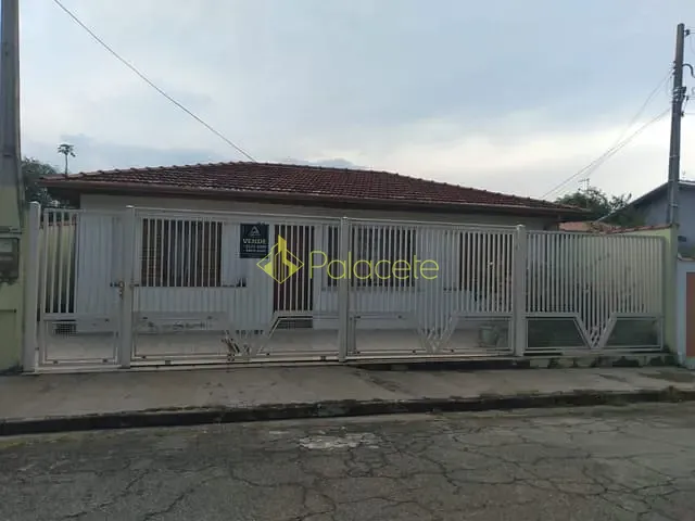 Casa com 357m² 3 quartos e 1 banheiro, à venda, no bairro Loteamento João Tamborindeguy Fernandes em Pindamonhangaba