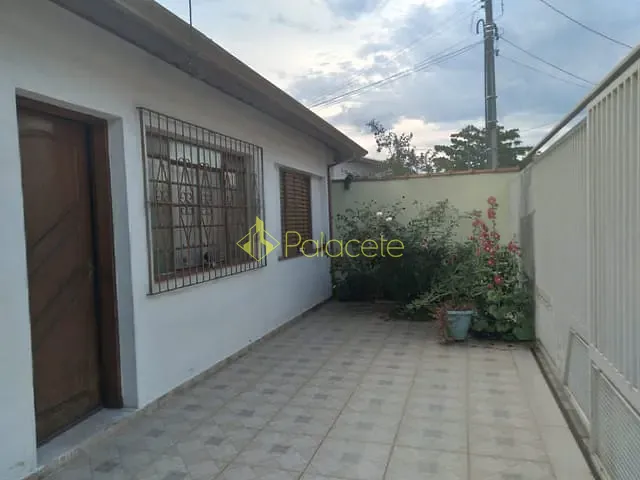 Casa com 357m² 3 quartos e 1 banheiro, à venda, no bairro Loteamento João Tamborindeguy Fernandes em Pindamonhangaba