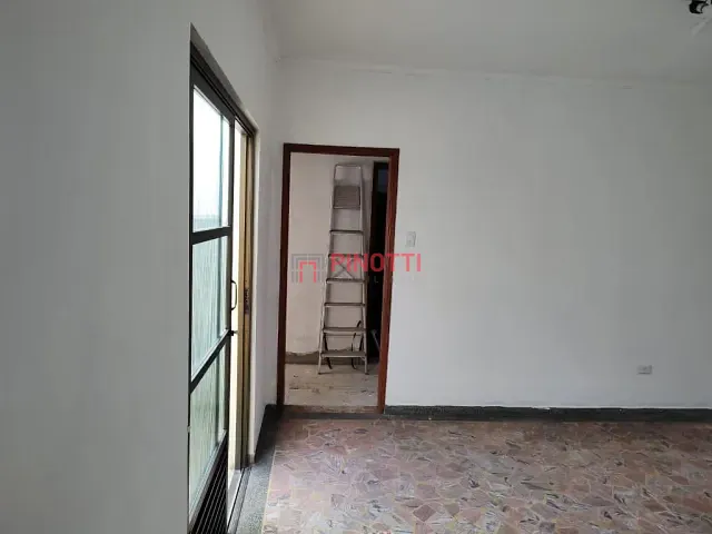 Casa 2 quartos e 2 banheiros, à venda, no bairro Vila Dusi em São Bernardo do Campo
