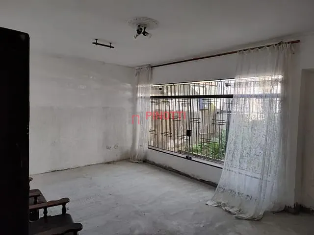 Casa 2 quartos e 2 banheiros, à venda, no bairro Vila Dusi em São Bernardo do Campo