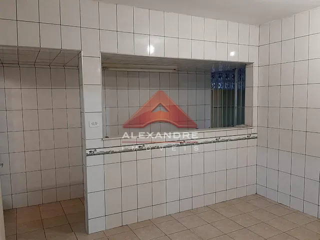 Casa com 200m² 3 quartos e 2 banheiros, à venda, no bairro Vila Industrial em São José dos Campos