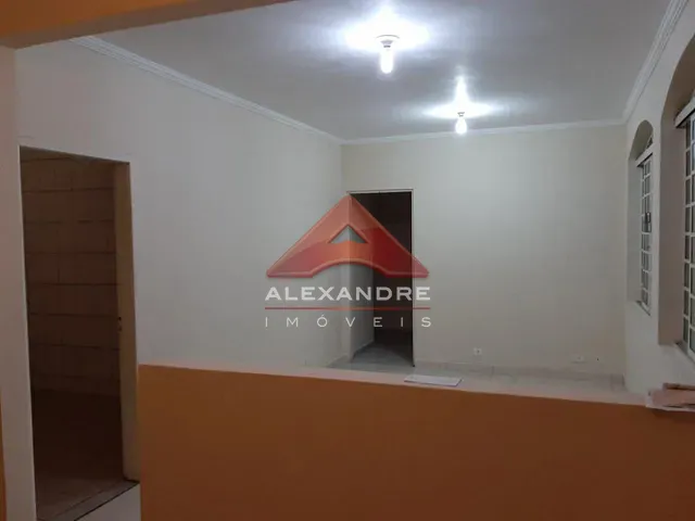 Casa com 200m² 3 quartos e 2 banheiros, à venda, no bairro Vila Industrial em São José dos Campos