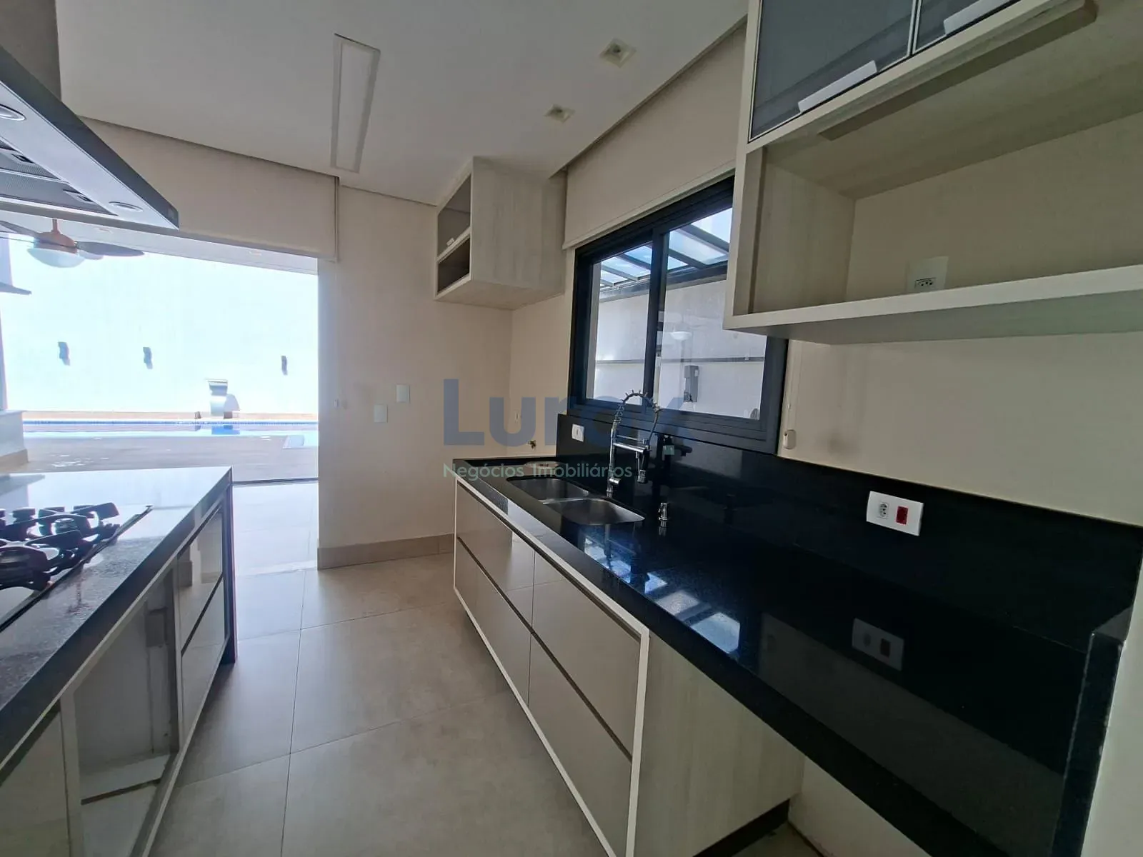 Casa, 3 quartos, 234 m² - Foto 13