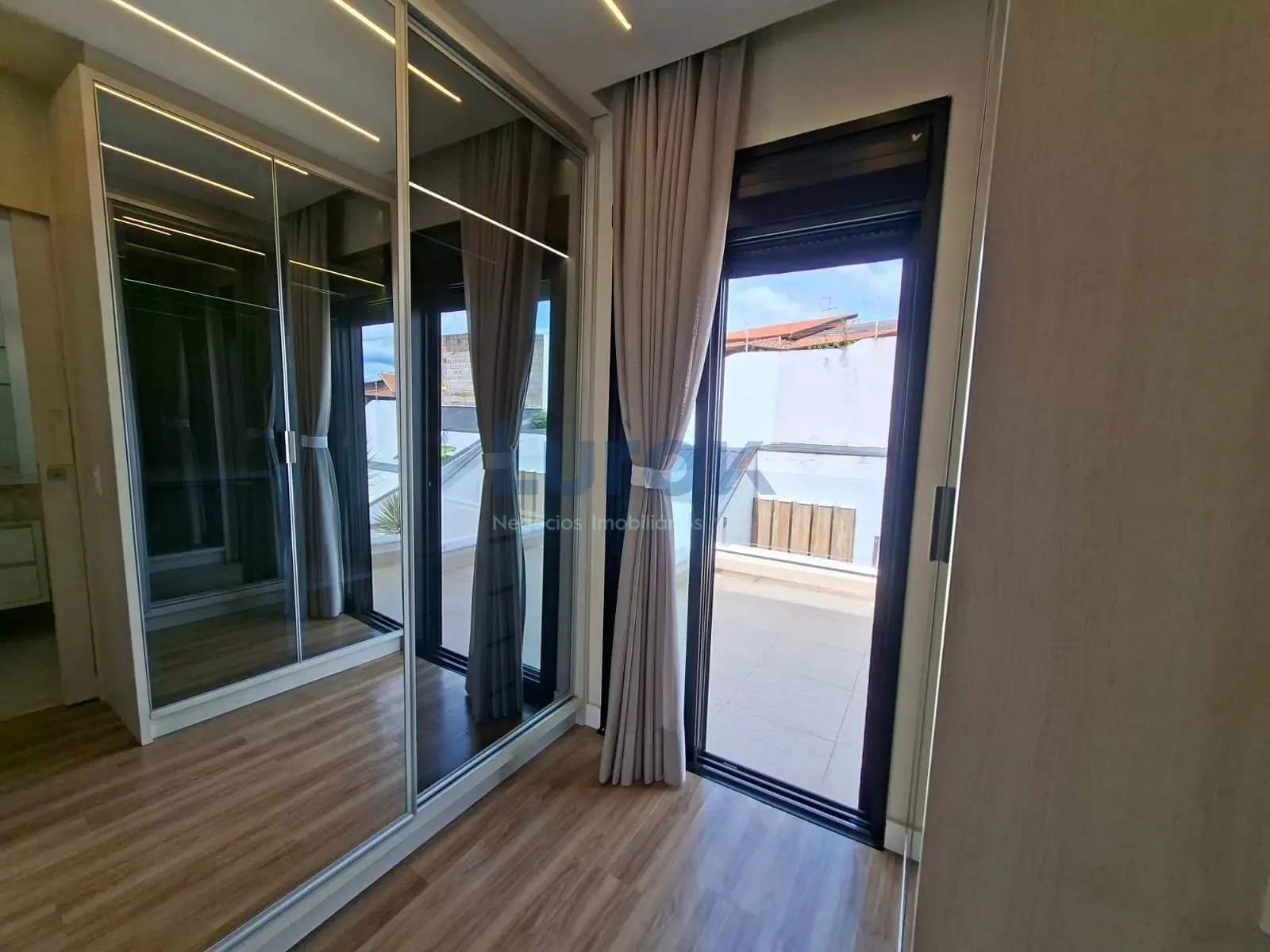 Casa, 3 quartos, 234 m² - Foto 63