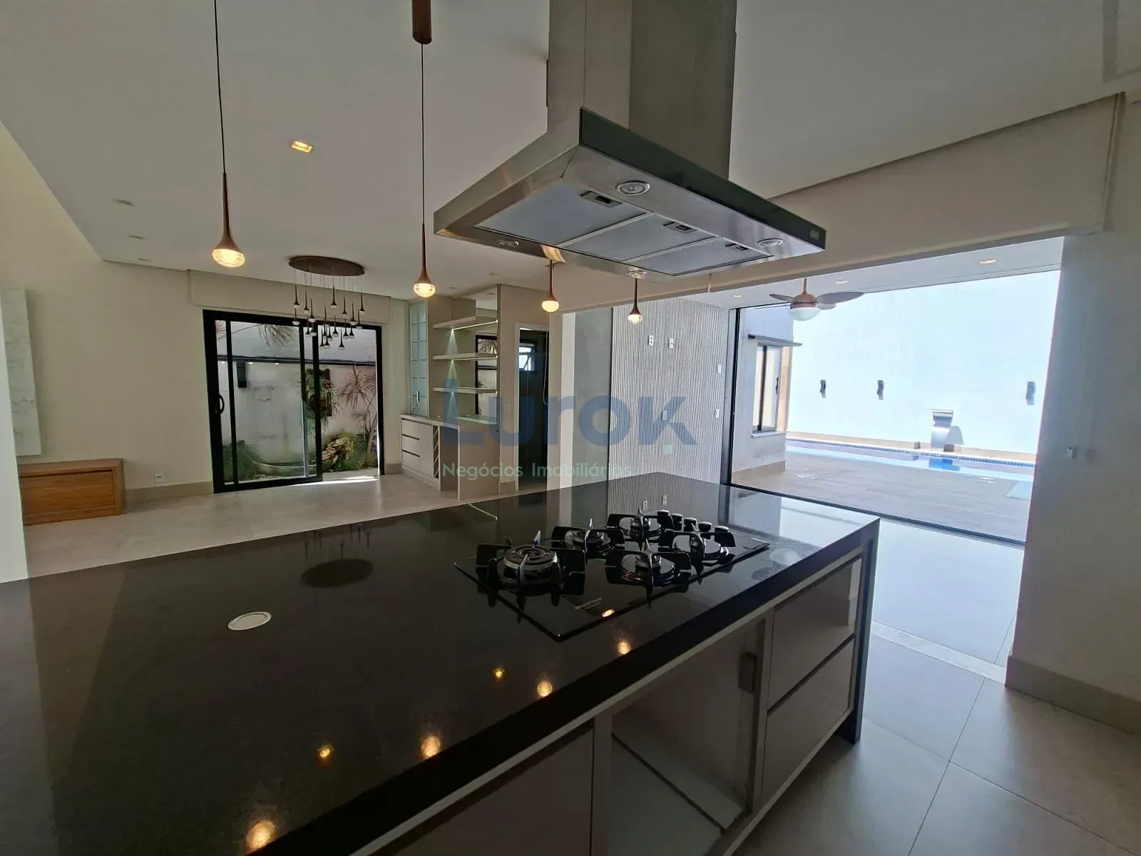 Casa, 3 quartos, 234 m² - Foto 14