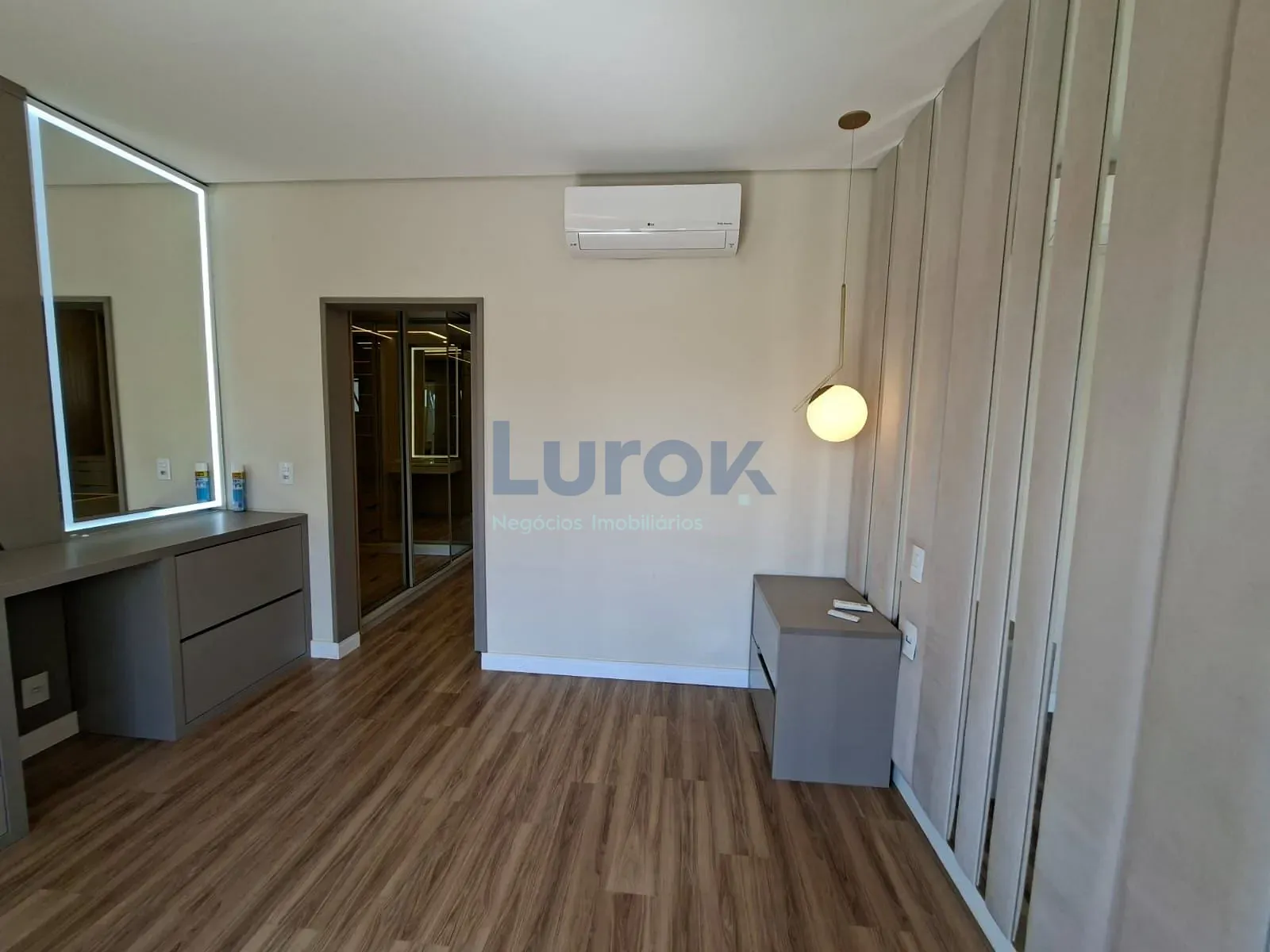 Casa, 3 quartos, 234 m² - Foto 37