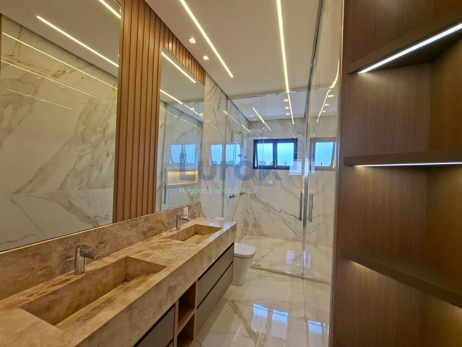 Casa, 3 quartos, 234 m² - Foto 50