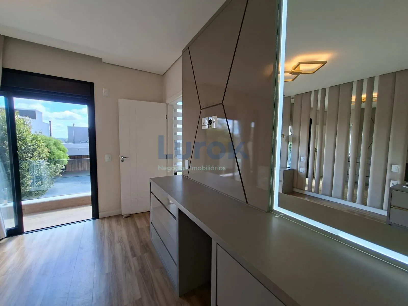 Casa, 3 quartos, 234 m² - Foto 44