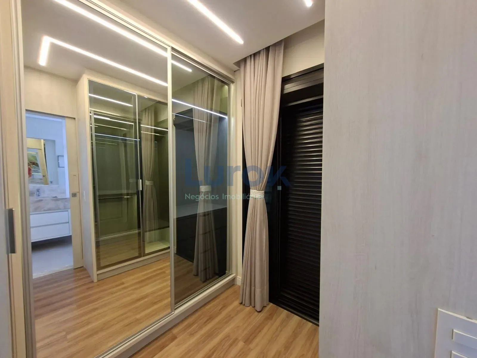 Casa, 3 quartos, 234 m² - Foto 69
