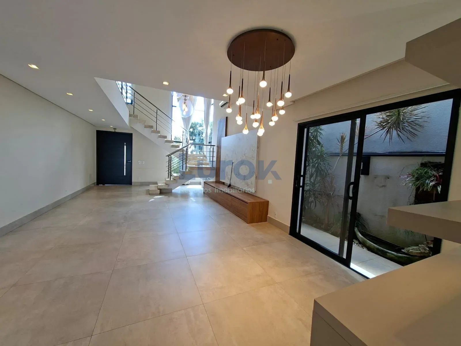 Casa, 3 quartos, 234 m² - Foto 8
