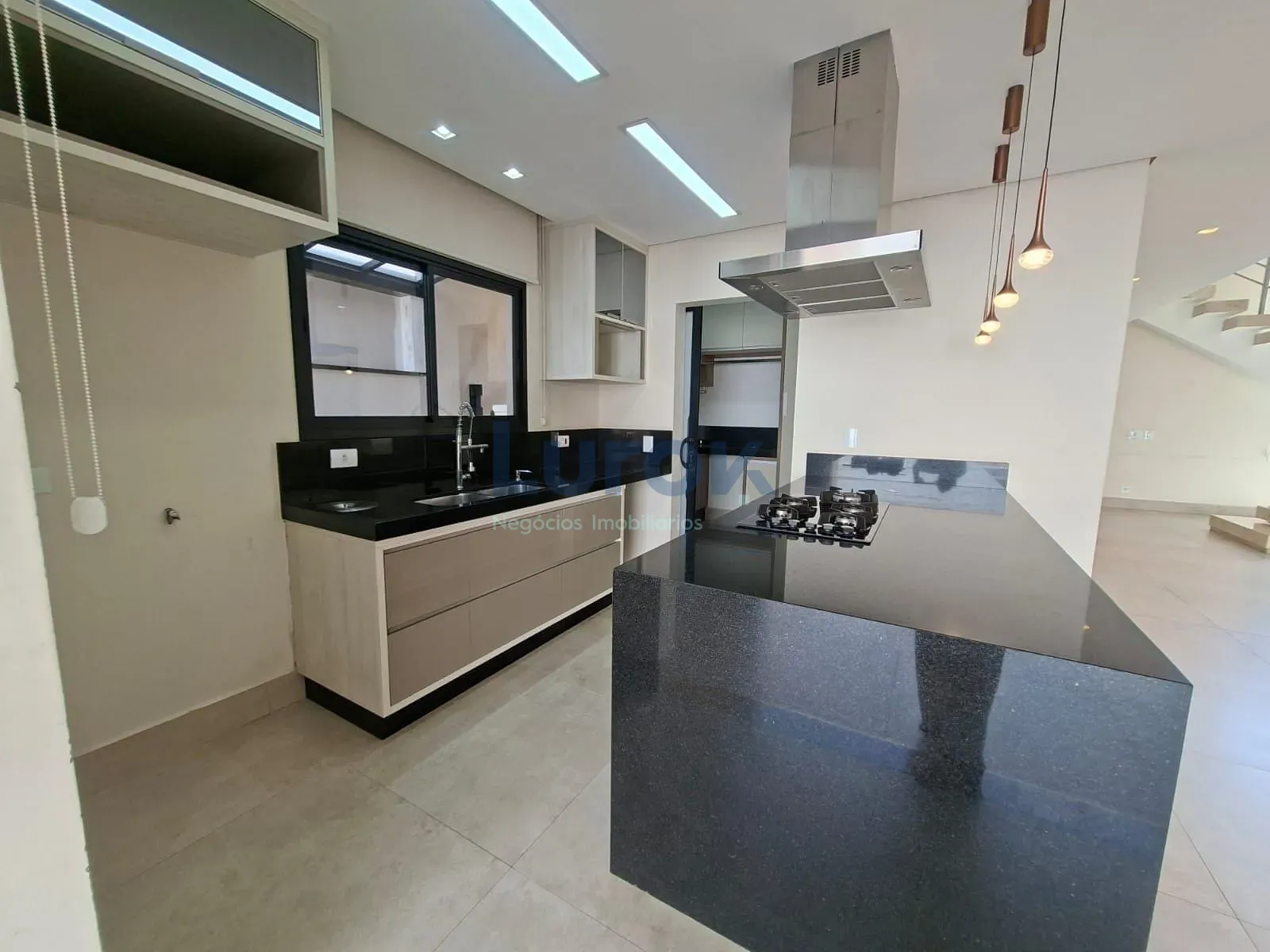 Casa, 3 quartos, 234 m² - Foto 18