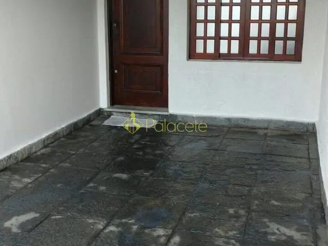 Casa com 188m² 3 quartos e 3 banheiros, à venda, no bairro Centro em Pindamonhangaba