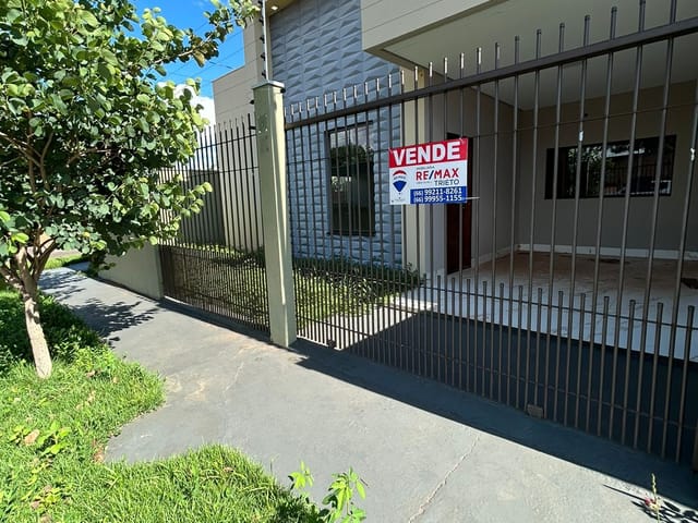 Foto do Casa - Casa tipo para venda com 2 quartos, 74m² | Lares e Andares Imóveis