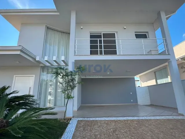 Casa com 392m² 3 quartos e 5 banheiros, à venda, no bairro Nova Suiça em Valinhos