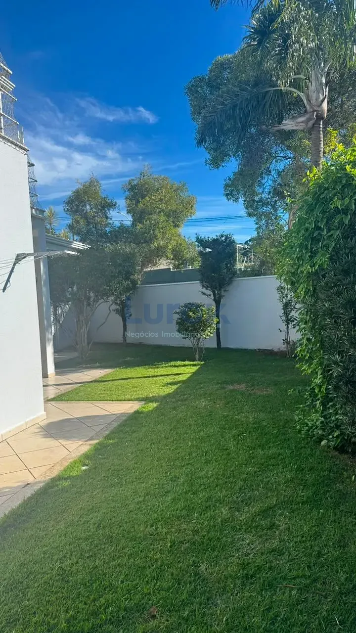 Casa, 3 quartos, 275 m² - Foto 32