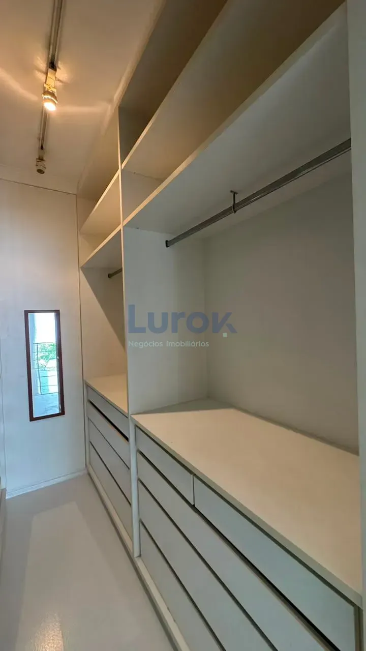 Casa, 3 quartos, 275 m² - Foto 52
