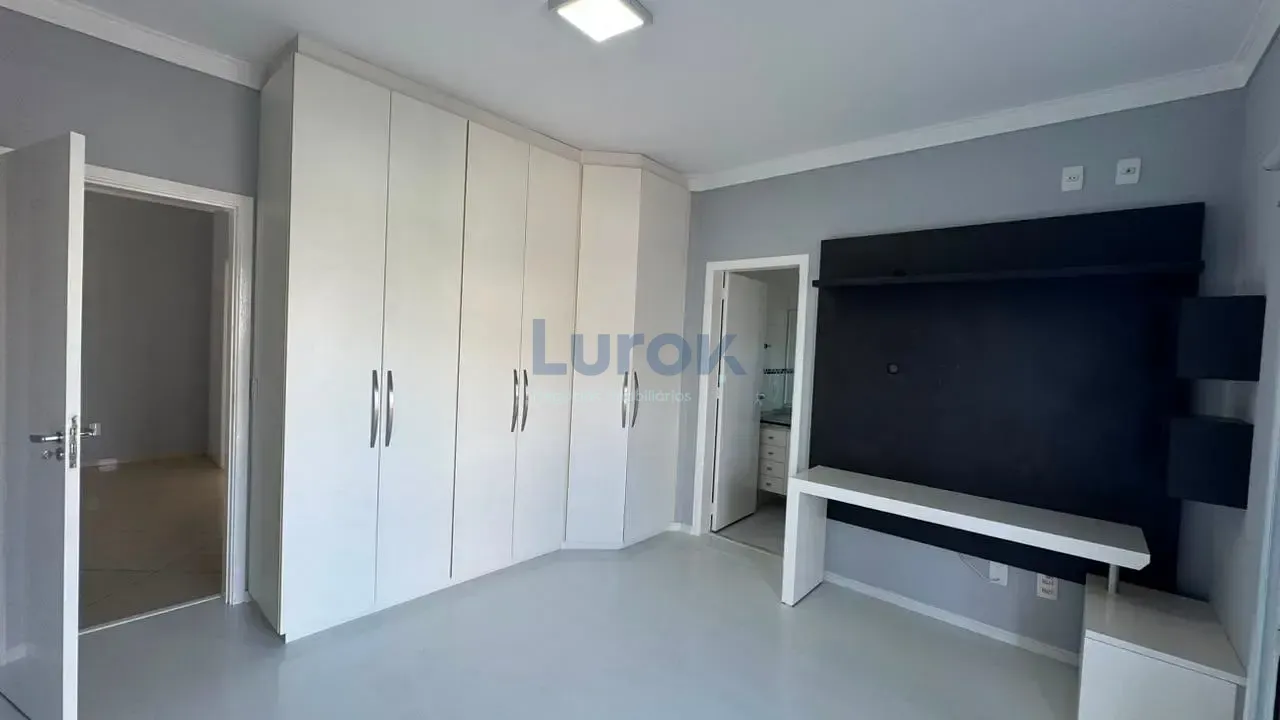 Casa, 3 quartos, 275 m² - Foto 57