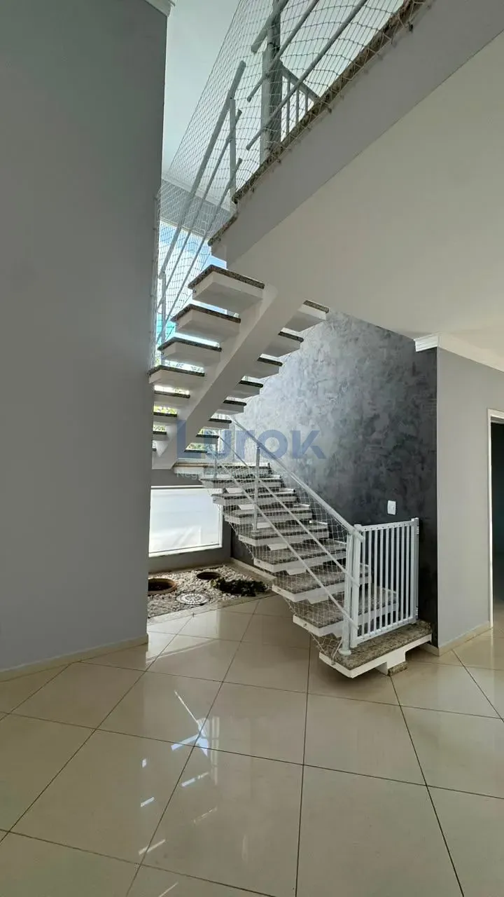 Casa, 3 quartos, 275 m² - Foto 39