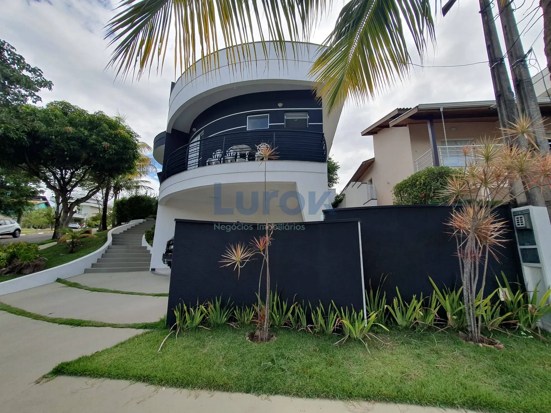 Casa, 3 quartos, 188 m² - Foto 1